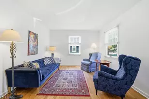 156 N Hillside Ave, Chatham, NJ 07928 - Photo 2