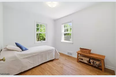 156 N Hillside Ave, Chatham, NJ 07928 - Photo 16