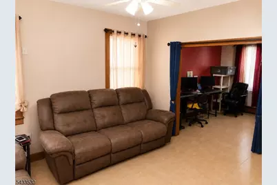 418 Howe Ave, Passaic, NJ 07055 - Photo 10