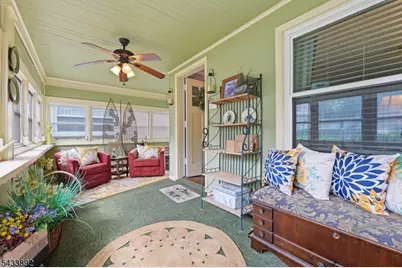 65 Carteret St, Bloomfield, NJ 07003 - Photo 2