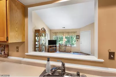 77 Encampment Drive, Bedminster Township, NJ 07921 - Photo 8