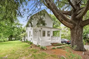 10 Bodnar St, Bernardsville, NJ 07924 - Photo 2