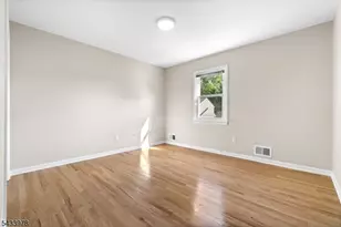 2 Andrew Ct, Bloomfield, NJ 07003 - Photo 10