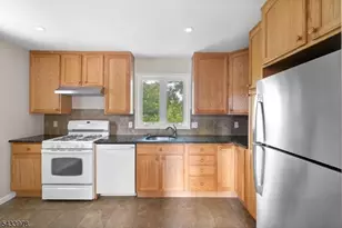 2 Andrew Ct, Bloomfield, NJ 07003 - Photo 6