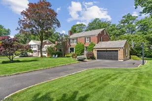 71 Whiteoak Dr, South Orange, NJ 07079 - Photo 1