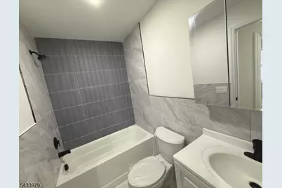 144 Fabyan Pl, Newark, NJ 07112 - Photo 6