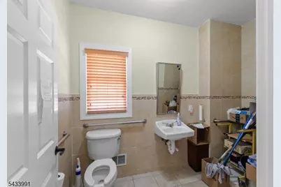 431 Washington Ave, Belleville, NJ 07109 - Photo 14