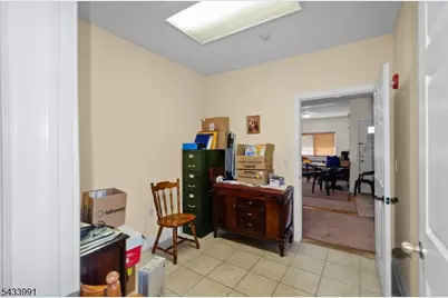 431 Washington Ave, Belleville, NJ 07109 - Photo 20