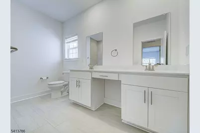 67 Veterans Way, Morris Plains, NJ 07950 - Photo 24