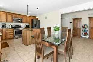 33 Stanton St, Clark Township, NJ 07066 - Photo 8