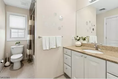 33 Stanton Street, Clark Township, NJ 07066 - Photo 30