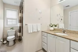 33 Stanton St, Clark Township, NJ 07066 - Photo 30