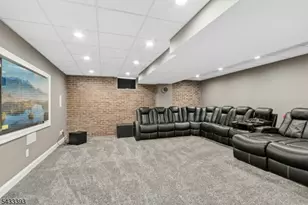 33 Stanton St, Clark Township, NJ 07066 - Photo 14