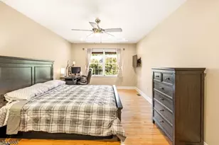 103 Emily Pl, Parsippany, NJ 07054 - Photo 24