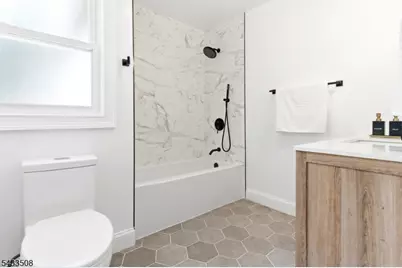 506 Warren St, Hackettstown, NJ 07840 - Photo 24