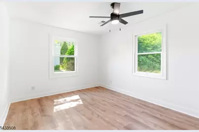 506 Warren St, Hackettstown, NJ 07840 - Photo 28