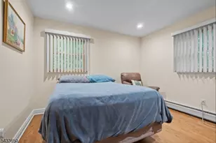17 Foxhill Ln, Ringwood, NJ 07456 - Photo 28