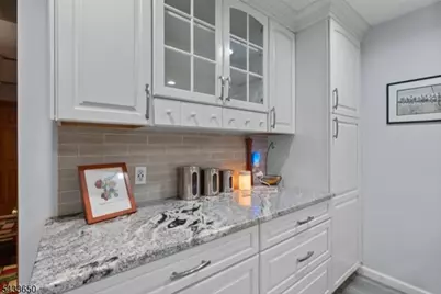 17 Foxhill Ln, Ringwood, NJ 07456 - Photo 14