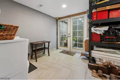 371 Raleigh Rd, Rahway, NJ 07065 - Photo 20