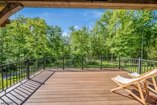 3 Laurel Ln, Chester, NJ 07930 - Photo 6