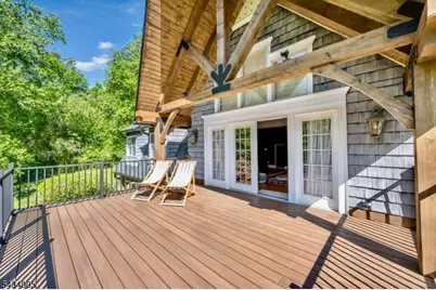 3 Laurel Ln, Chester, NJ 07930 - Photo 8