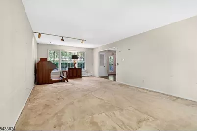 53 Joan Drive, Watchung, NJ 07069 - Photo 6