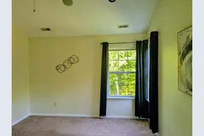 20 Cambridge Ct, Montgomery Township, NJ 08540 - Photo 12