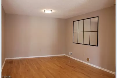 4105 Dilts Ln, Bridgewater, NJ 08807 - Photo 4