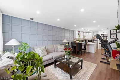 235 Dakota St, Paterson, NJ 07503 - Photo 12