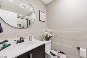 235 Dakota St, Paterson, NJ 07503 - Photo 14