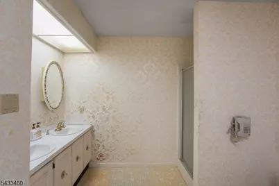 110 Edgewood Ave, Green Brook Township, NJ 08812 - Photo 18