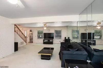 110 Edgewood Ave, Green Brook Township, NJ 08812 - Photo 8