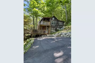 57 Lakeside Dr, Vernon, NJ 07461 - Photo 14