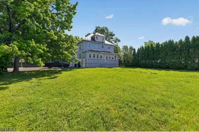582 Roseberry St, Phillipsburg, NJ 08865 - Photo 4