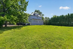 582 Roseberry St, Phillipsburg, NJ 08865 - Photo 4