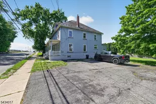 582 Roseberry St, Phillipsburg, NJ 08865 - Photo 2