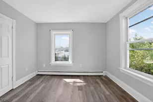 582 Roseberry St, Phillipsburg, NJ 08865 - Photo 16