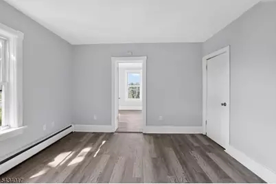 582 Roseberry St, Phillipsburg, NJ 08865 - Photo 30