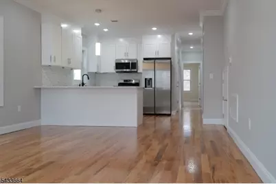109 N 2nd St, Harrison, NJ 07029 - Photo 4