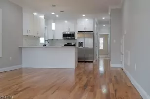 109 N 2nd St, Harrison, NJ 07029 - Photo 4