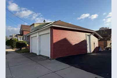 46 Hayward Ave, Carteret, NJ 07008 - Photo 8