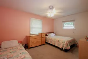 527 E Main St, Bridgewater, NJ 08807 - Photo 20