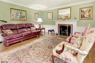 47 Lisa Dr, Chatham Township, NJ 07928 - Photo 14