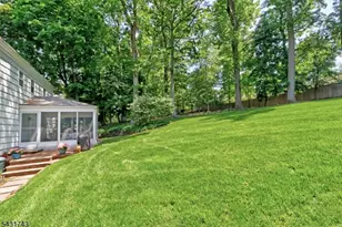 47 Lisa Dr, Chatham Township, NJ 07928 - Photo 32