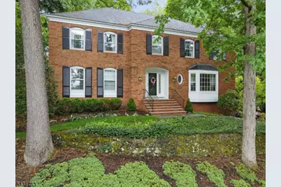 47 Lisa Dr, Chatham Township, NJ 07928 - Photo 2