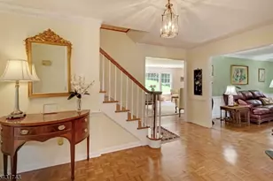 47 Lisa Dr, Chatham Township, NJ 07928 - Photo 10