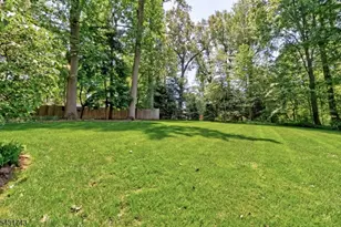 47 Lisa Dr, Chatham Township, NJ 07928 - Photo 34