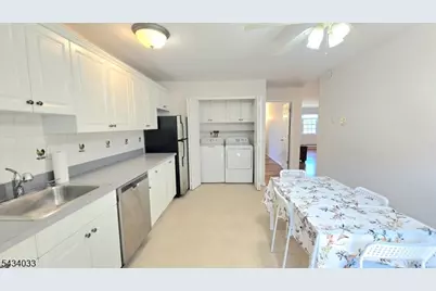 580 Bloomfield Ave #6A, West Caldwell, NJ 07006 - Photo 6
