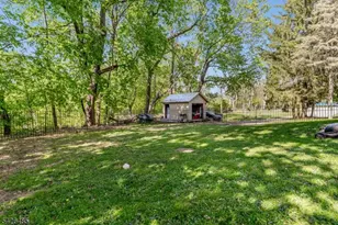 24 High St, Bloomsbury, NJ 08804 - Photo 6