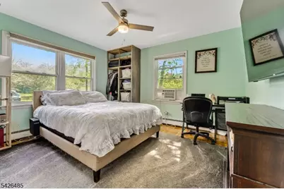 24 High St, Bloomsbury, NJ 08804 - Photo 20